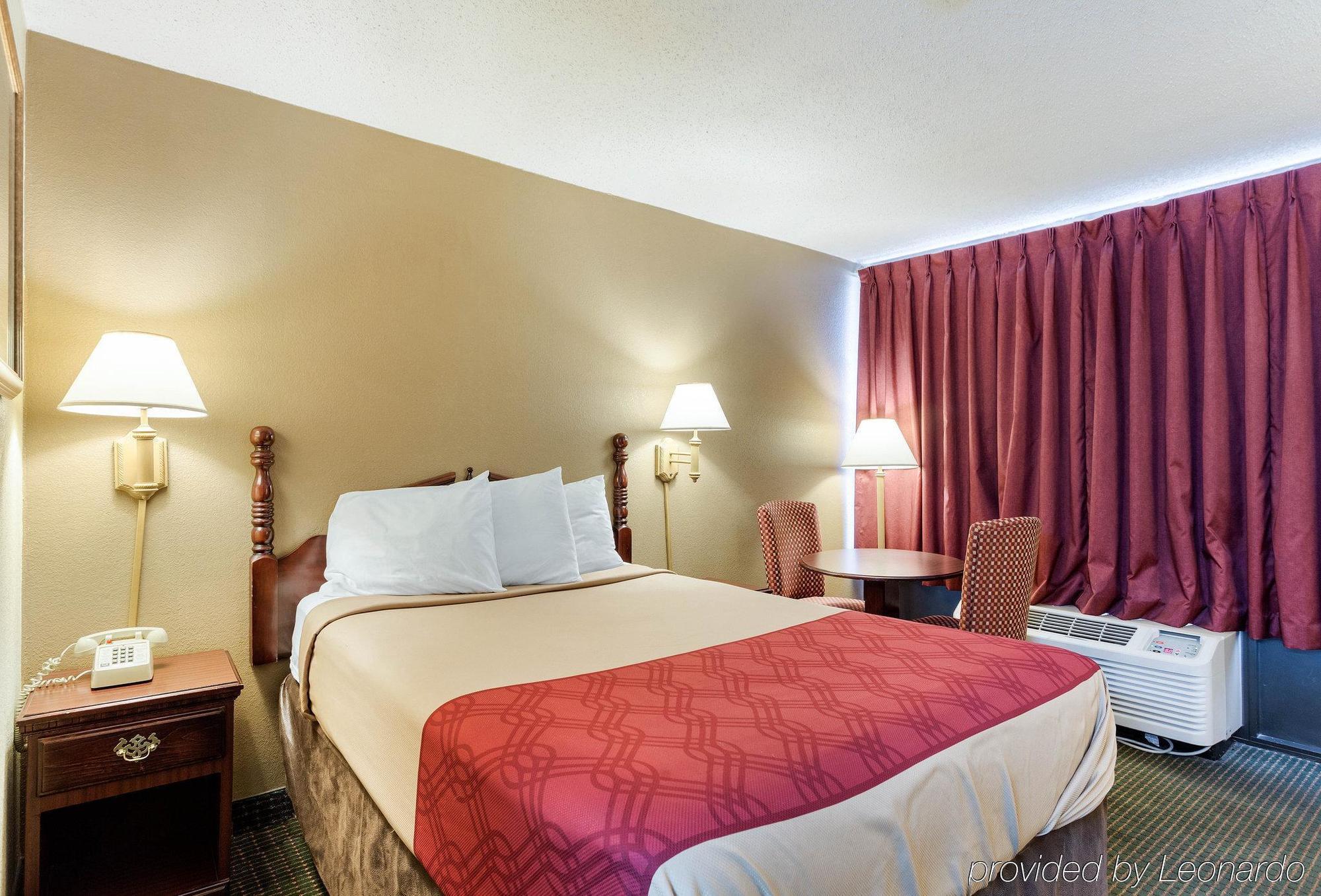 Rodeway Inn West Memphis Exteriér fotografie