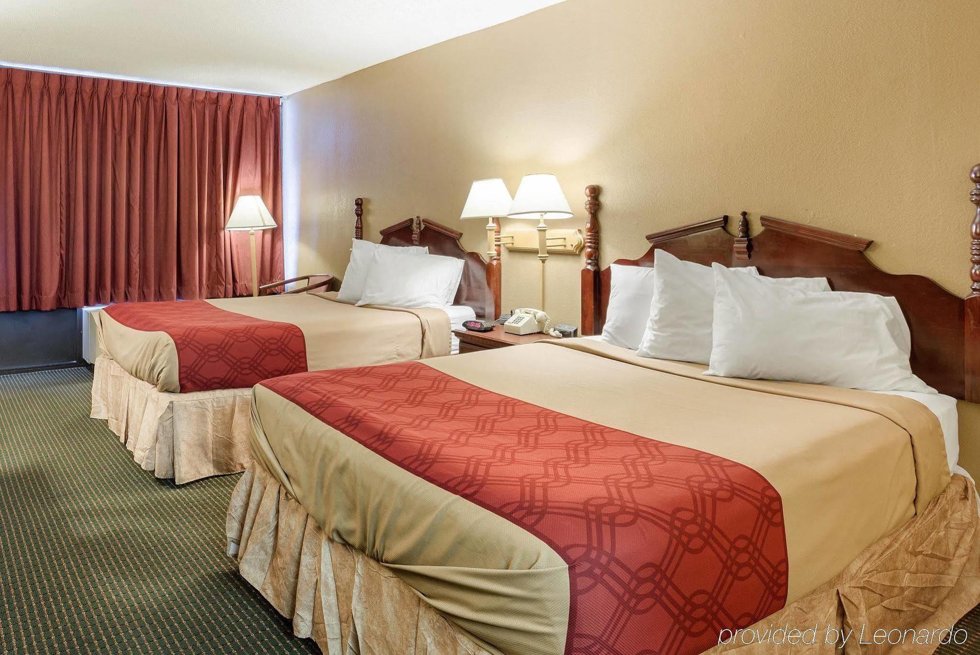 Rodeway Inn West Memphis Exteriér fotografie