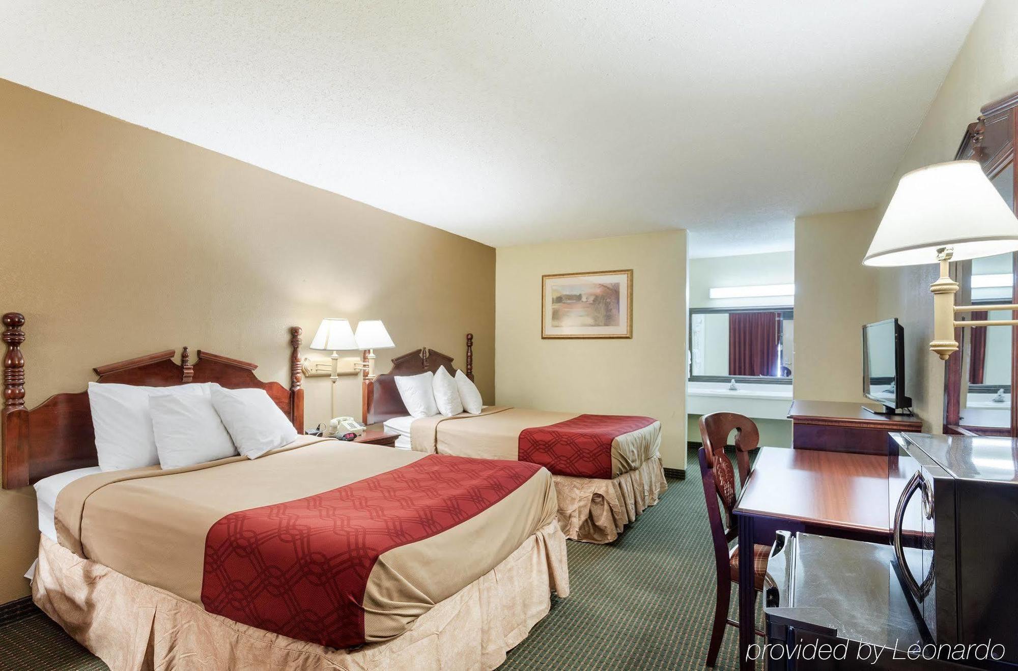 Rodeway Inn West Memphis Exteriér fotografie